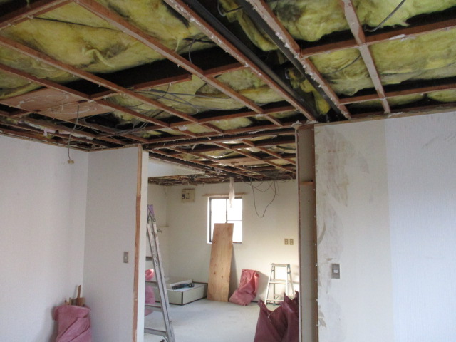 無垢材リフォーム施工中